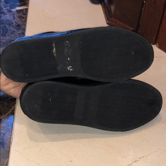 Balenciaga Arena Leather Low Top Sneakers - Picture 9 of 10